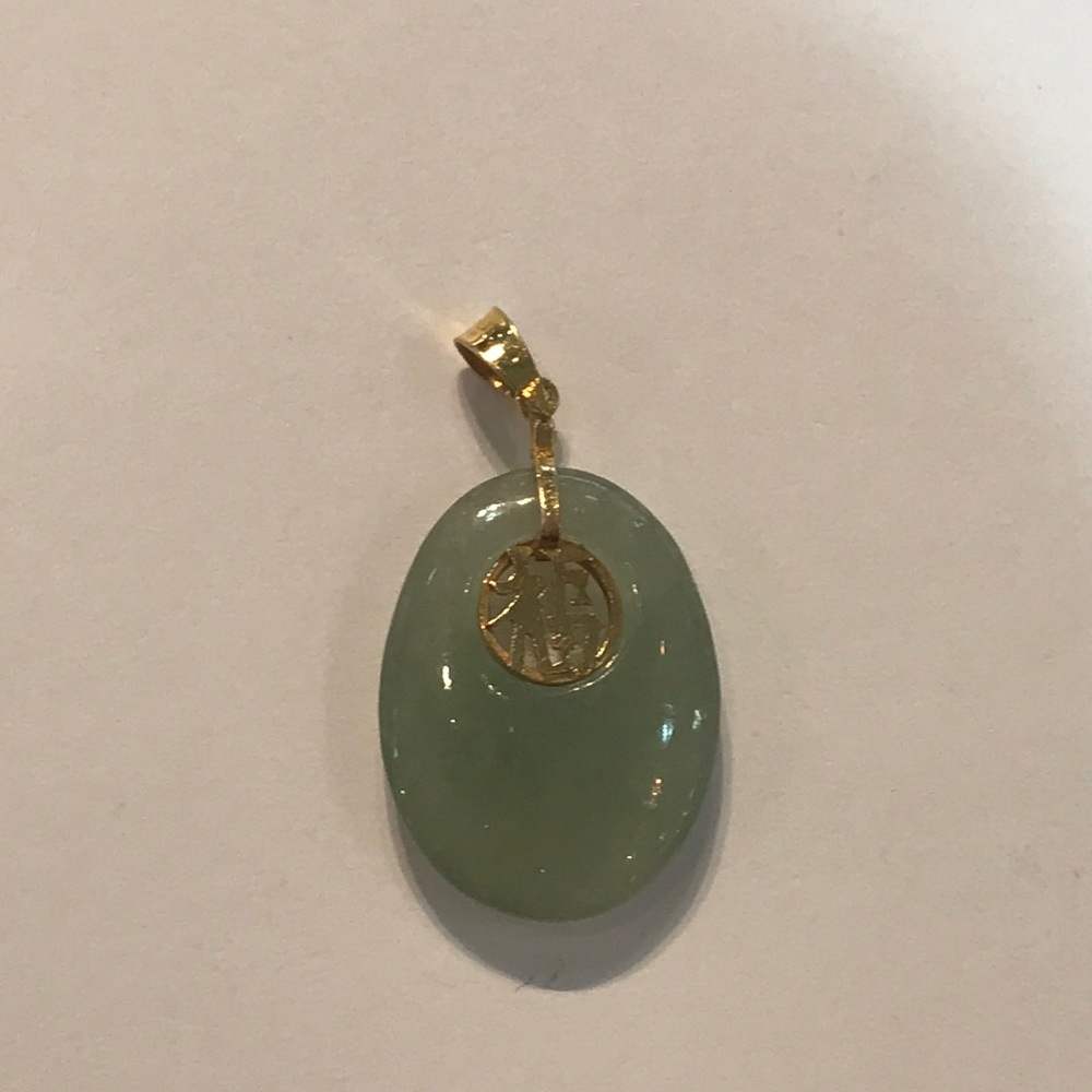 Solid 14KT Yellow Gold and Jade Elegant Pendant